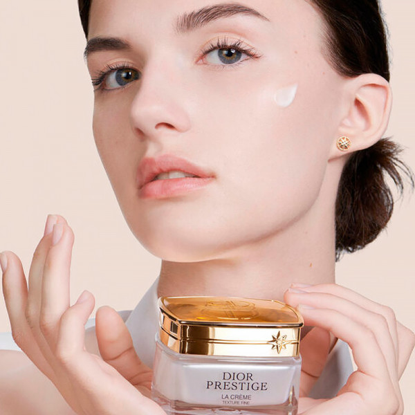 hojreparerende-anti-aging-creme-kombineret-eller-fedtet-hud