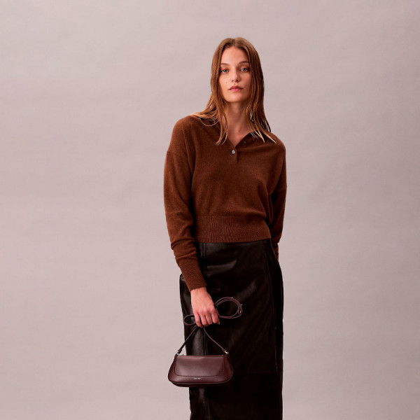 sac-a-bandouliere-long-avec-fermeture-eclair