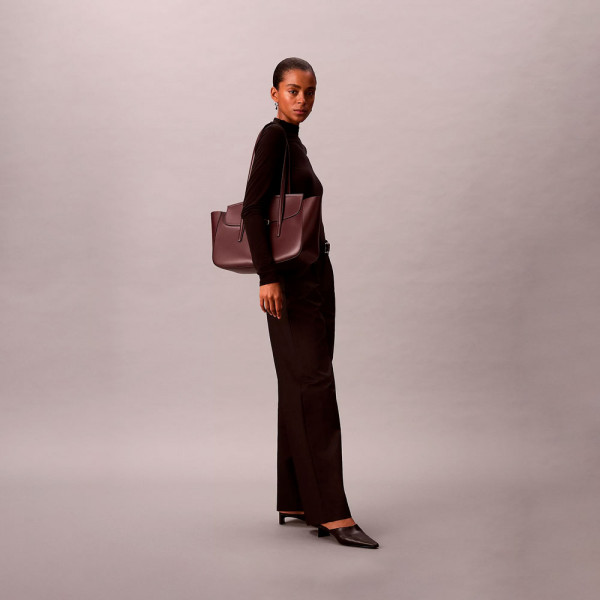 tote-bag-with-top-flap