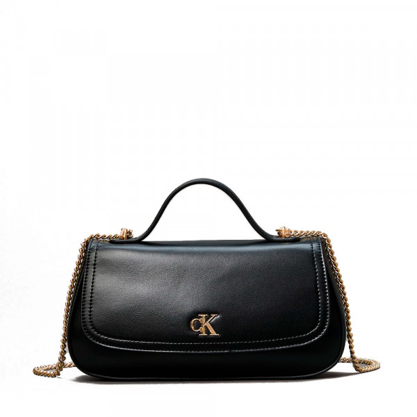 bolso-tote-con-herraje-con-logo-monograma