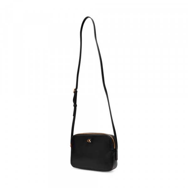 borsa-a-tracolla-con-logo-monogramma-in-metallo