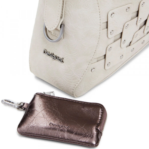 bolso-mano-patch-tachuelas-mediano