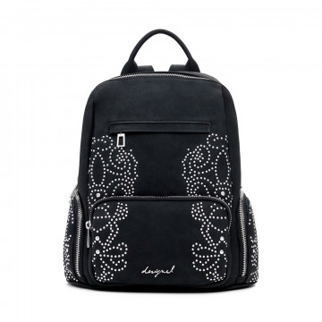 petit-sac-a-dos-a-poche-cloutee