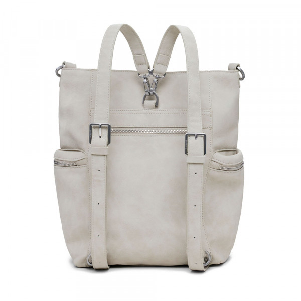 mochila-efecto-piel-logo-grande