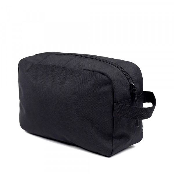 team-sports-toiletry-bag