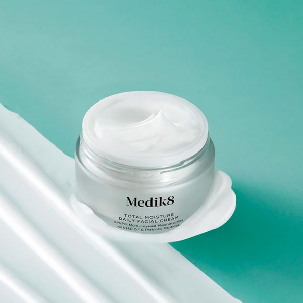 total-moisture-daily-crema-facial