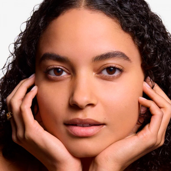 blurring-setting-powder-lysende-umaerkelig-mat-finish