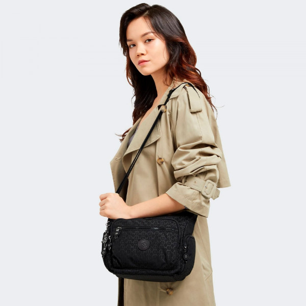 gabbie-s-crossbody-bag