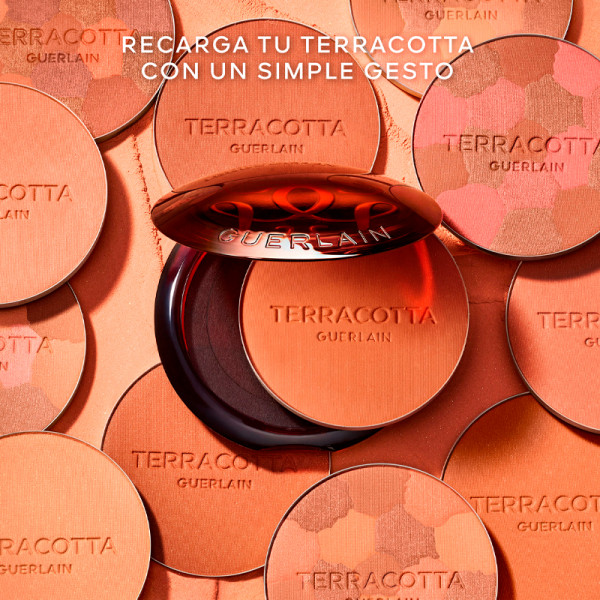 terracotta-peacock-bronzingpoeders-96-ingredienten-van-natuurlijke-oorsprong