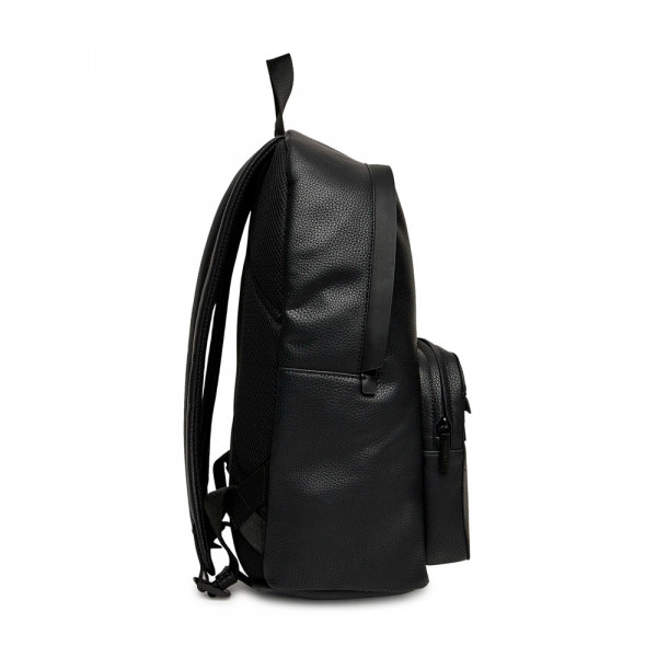 must-round-backpack