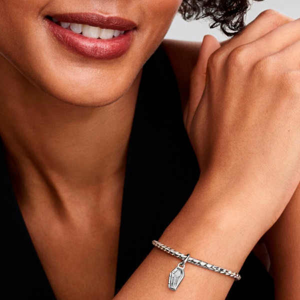 charm-colgante-ataud-que-se-abre-y-brilla-en-la-oscuridad-794058c01