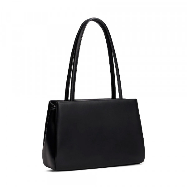 tote-bag-with-logo-badge