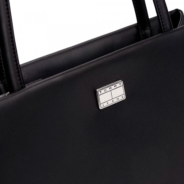 tote-bag-mit-logo-abzeichen