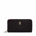 LARGE WALLET WITH ZIPPER CLOSURE