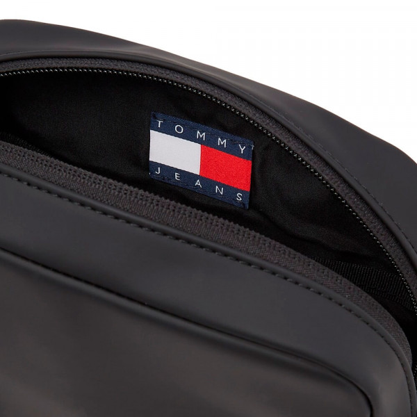 erhohte-schultertasche