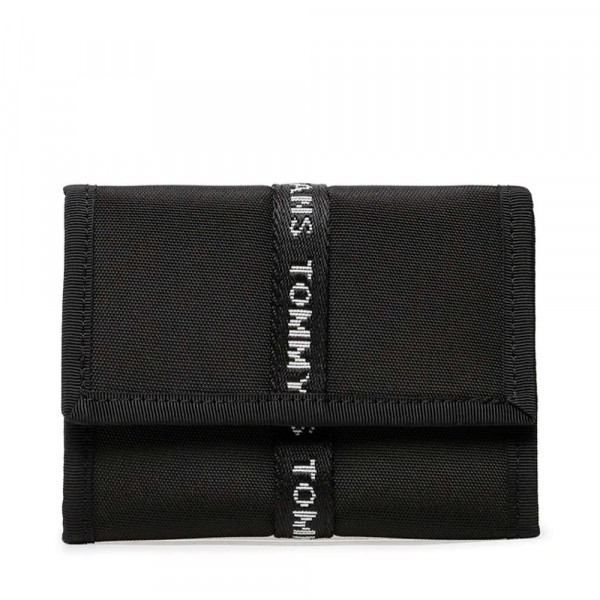 essential-three-fold-recycled-wallet