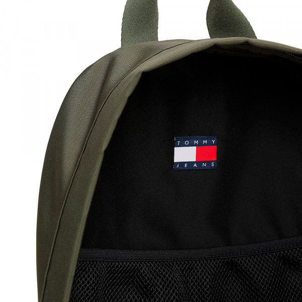 essential-daily-dome-backpack