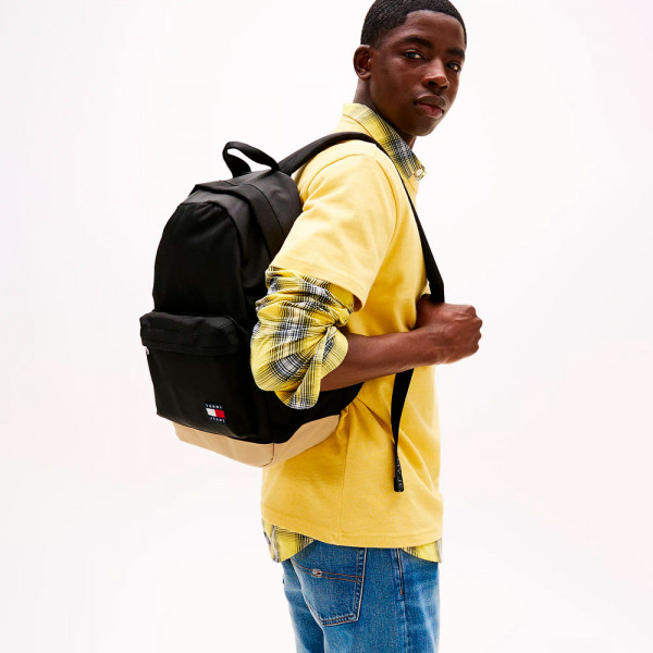 essential-daily-dome-backpack