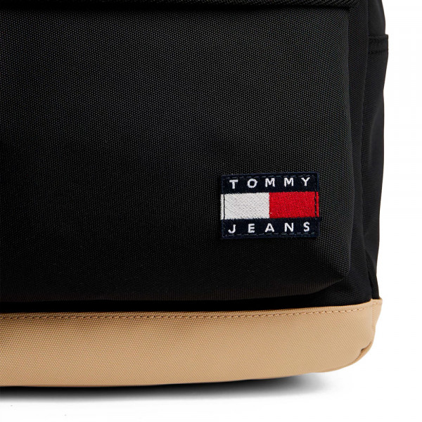 essential-daily-dome-backpack