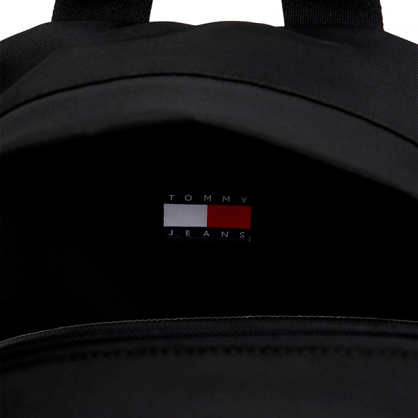 essential-daily-dome-backpack