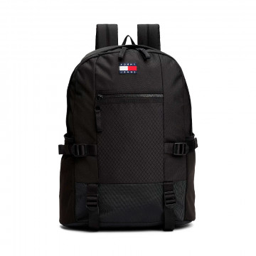 backpack-with-ribbon-straps