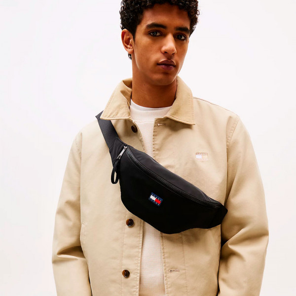 sac-banane-avec-logo-caoutchoute