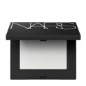 Mini Light Reflecting Setting Powder - Pressed
Poudre fixatrice de maquillage