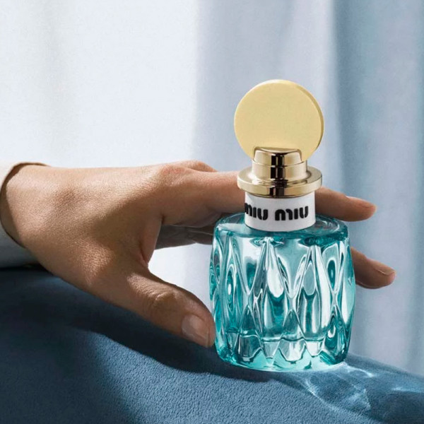 miu-miu-leau-bleue