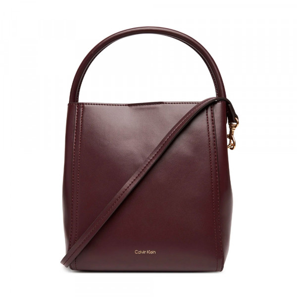 bolso-saco-con-logo-monograma-y-herrajes