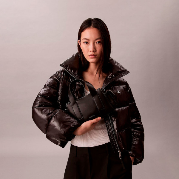 sac-a-main-bandouliere-convertible-en-jacquard