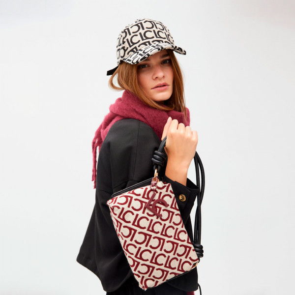 flocked-lc-jacquard-fabric-shoulder-bag