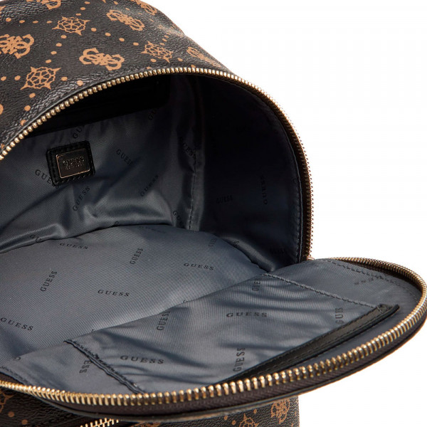 silia-travel-backpack