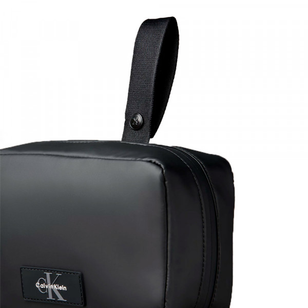 work-bag-with-zipper