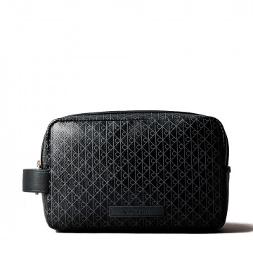 necessaire-de-viagem-com-ziper-e-logotipo-monograma-em-toda-a-peca