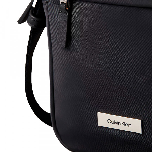 bolsa-de-reporter-de-nylon-fosco