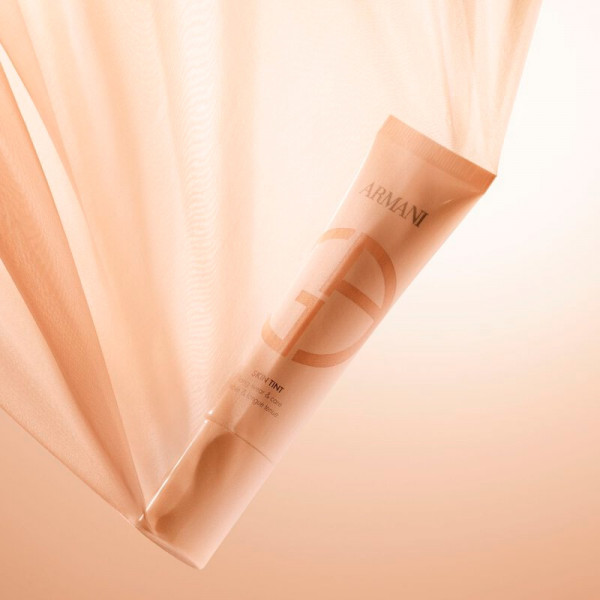teinte-de-la-peau-base-de-maquillage
