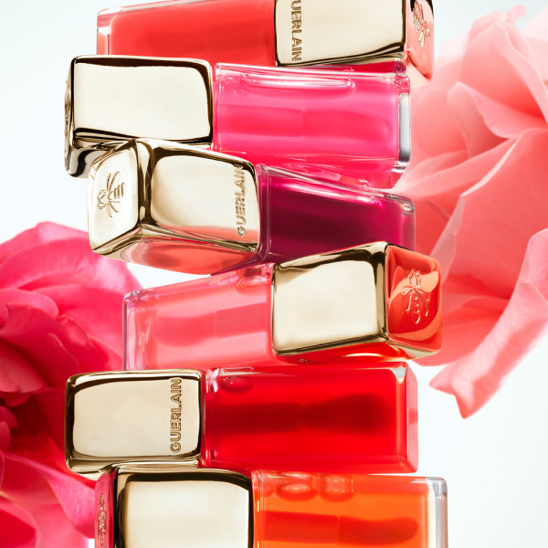 kisskiss-bee-glow-oil-limited-edition-koloryzujacy-olejek-do-ust-wzbogacony-miodem-92-pochodzenia-naturalnego