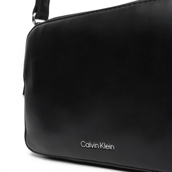 2-strap-convertible-crossbody-bag 2-strap-convertible-crossbody-bag