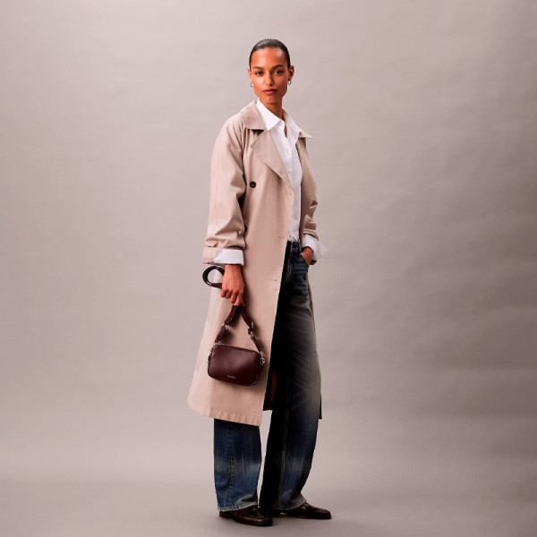 wandelbare-umhangetasche-mit-2-riemen wandelbare-umhangetasche-mit-2-riemen