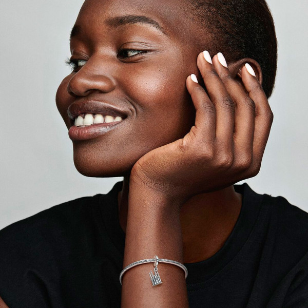 charm-colgante-monumento-barcelona-792709c01 charm-colgante-monumento-barcelona-792709c01