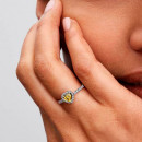 bague-coeur-en-relief-brillant-198421c06