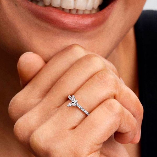 wide-brilliant-butterfly-ring-194269c03 wide-brilliant-butterfly-ring-194269c03