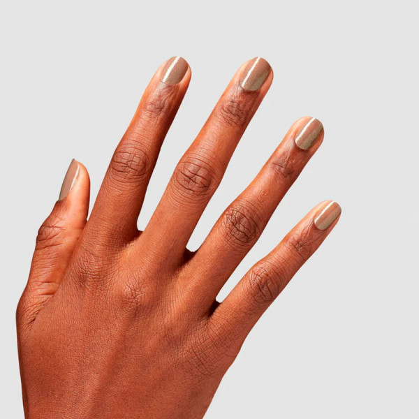 is-trainingspak-schatje-nagellak