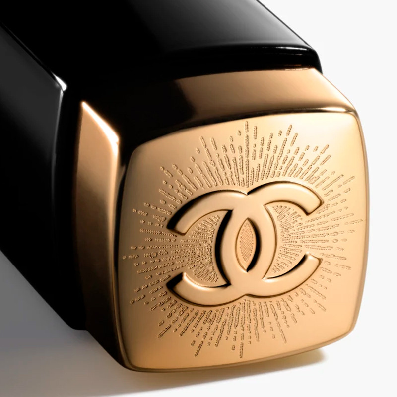 rouge-allure-velvet-the-luminous-velvet-lipstick