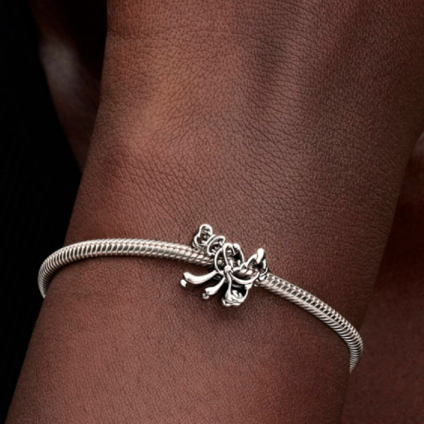 breloque-disney-dingo-en-filigrane-793912c00