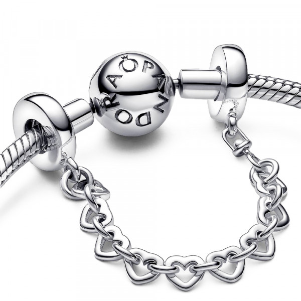 chaine-de-securite-linked-hearts-792274c00