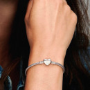 moments-armband-schlangenketten-design-mit-herzverschluss-599206c00