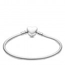 moments-armband-schlangenketten-design-mit-herzverschluss-599206c00