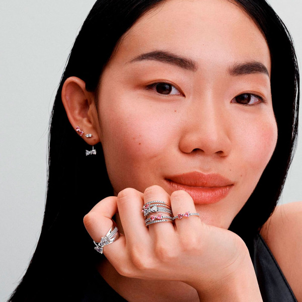 orecchini-pendenti-con-fiocco-scintillante-293543c01