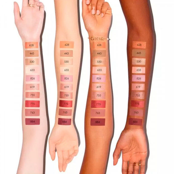 sombra-de-olhos-de-cor-intensa-e-acabamento-espetacular-po-cremoso-longa-duracao